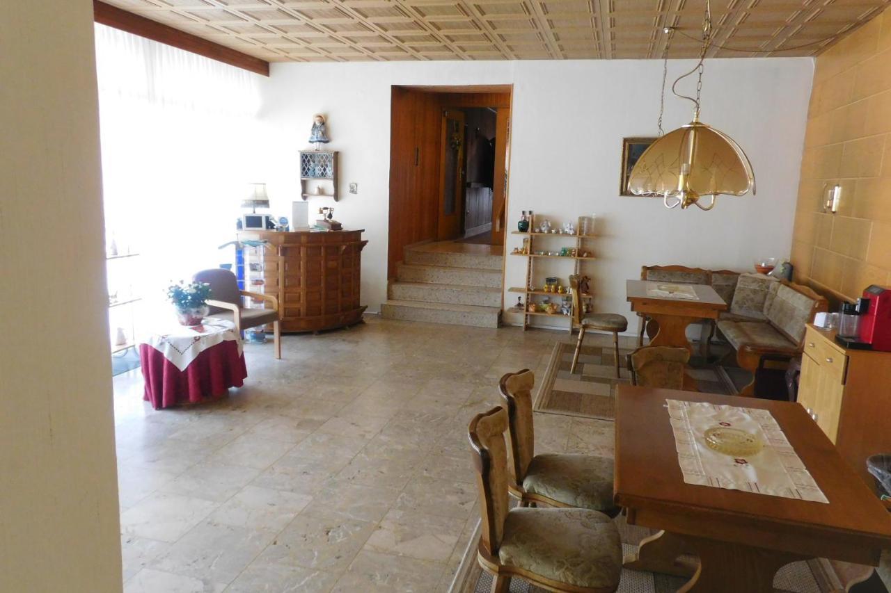 Hotel Pension Am Kurmittelhaus Бад Грунд Екстериор снимка