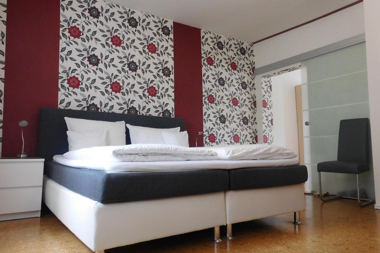 Hotel Pension Am Kurmittelhaus Бад Грунд Екстериор снимка